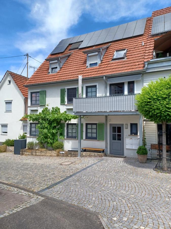 Giebelzimmer Mit Weinbergblick Stetten  Luaran gambar